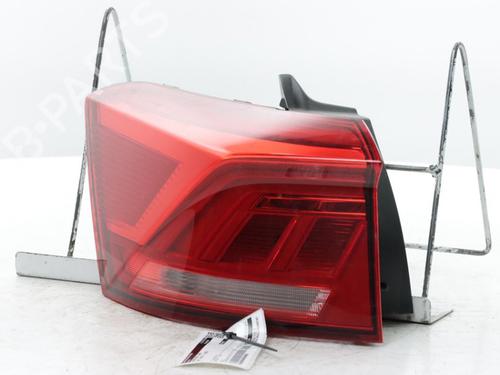 Left taillight VW T-ROC (A11, D11) 1.0 TSI | BP38459926C34 - Image 2