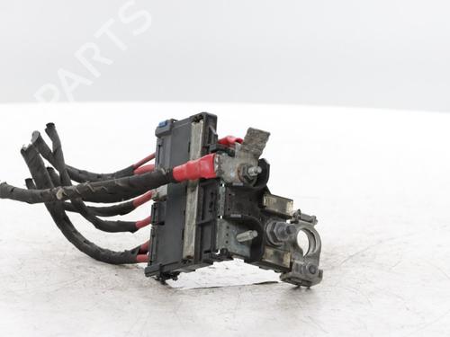 fuse-box-renault-zoe-hatchback-van-bfm_-2019-37263040 main image