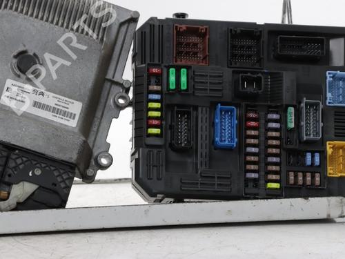 Used Engine control unit (ECU) Engine control unit (ECU) 39508043 39508043