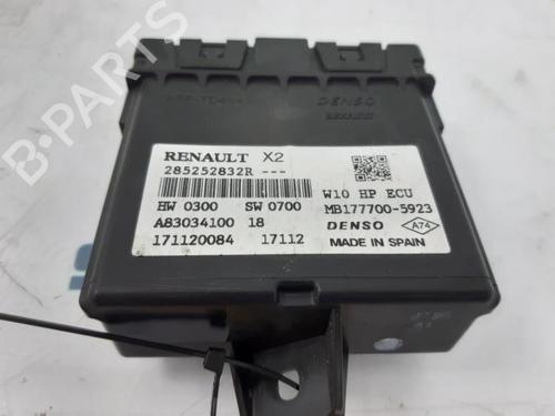 Used Electronic module Electronic module RENAULT ZOE (BFM_) ZOE (88 hp) 40573714 40573714