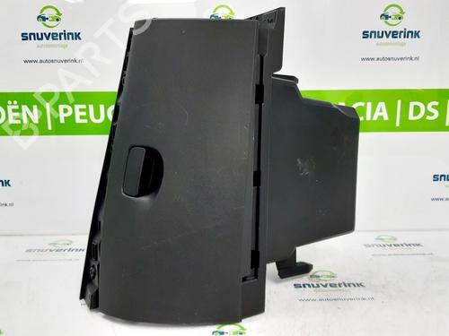 Glove box RENAULT MEGANE III Hatchback (BZ0/1_, B3_) 1.5 dCi (BZ09, BZ0D, BZ1W, BZ29, BZ14) | BP10805026C95 