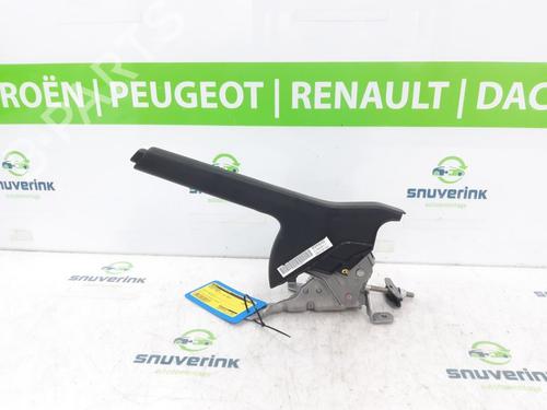 Used Hand brake PEUGEOT 2008 II (UD_, US_, UY_, UJ_, UR_, UC_) 1.2 PureTech 100 (USHNK) (101 hp) 15796174