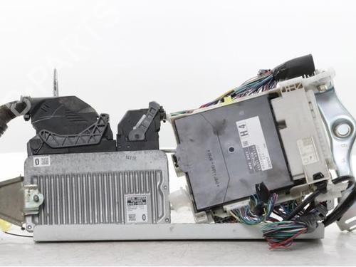 engine-control-unit-ecu-toyota-yaris-_p13_-2010-2011-2012-2013-2014-2015-2016-2017-2018-2019-2020-31261315 main image