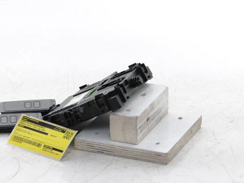 Engine control unit (ECU) RENAULT SCENIC E-TECH PHASE I EV87 | BP33696339M57 - Image 4