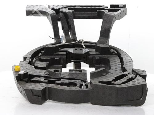 Used Jack Kit Jack Kit PEUGEOT 207 CC (WD_) 1.6 16V (120 hp) 33846105 33846105