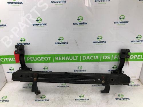Used Front bumper reinforcement Front bumper reinforcement 37798523 37798523