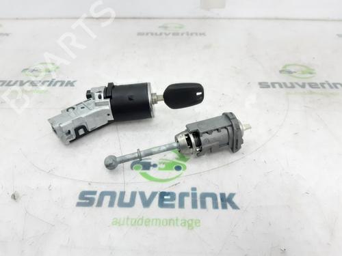Used Ignition barrel CITROËN C4 III (BA_, BB_, BC_) 1.2 PureTech 130 (BAHNSA, BAHNSB) (130 hp) 23123694