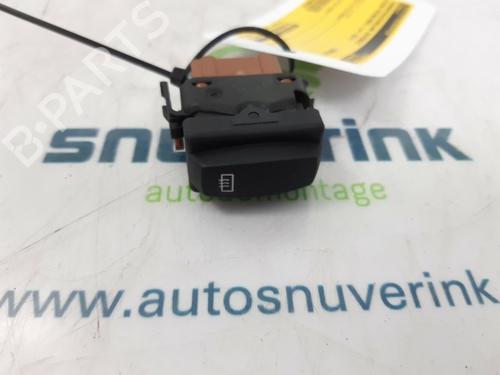 Used Switch NISSAN PRIMASTAR Van (X83) 2.0 dCi 90 (90 hp) 10802330