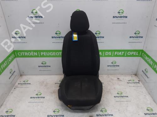 Used Right front seat Right front seat 18113024 18113024
