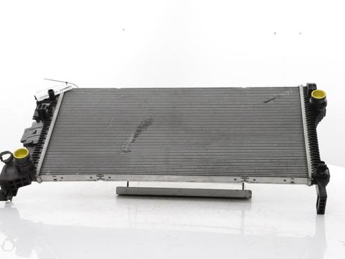 Used Water radiator Water radiator VOLVO XC60 II (246) T6 Plug-In Hybrid AWD (340 hp) 40527561 40527561