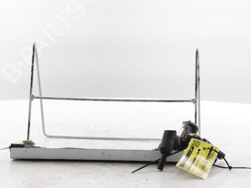 Spreder / Dyse Spreder / Dyse RENAULT MASTER III Van (FV) 2.3 dCi 150 FWD (FV0F, FV03, FV09) (150 hp) 33845942 33845942