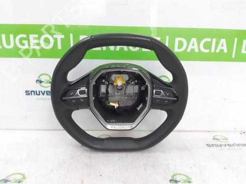 Used Steering wheel Steering wheel PEUGEOT 208 II (UB_, UP_, UW_, UJ_) 1.2 PureTech 100 (101 hp) 40581526 40581526