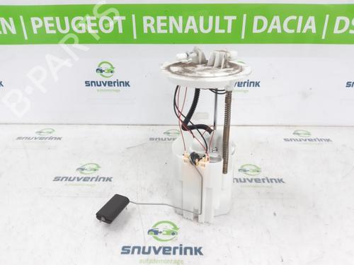 Used Fuel pump RENAULT KADJAR (HA_, HL_) 1.3 TCe 140 (HLNB, HLN1) (140 hp) 17805778