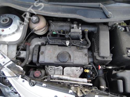 Switch PEUGEOT 206+ (2L_, 2M_) 1.4 i (2LKFWA, 2MKFWA) | BP40573261I30  - Image 18
