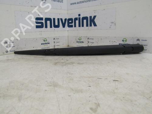 Used Rear windshield wiper arm PEUGEOT 3008 I MPV (0U_) 1.6 THP (156 hp) 18132042