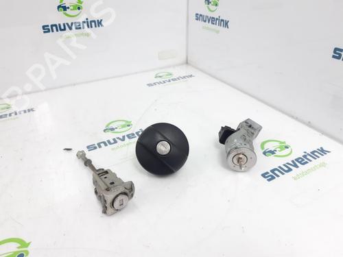 Used Ignition barrel CITROËN C3 II (SC_) 1.4 (73 hp) 15295438