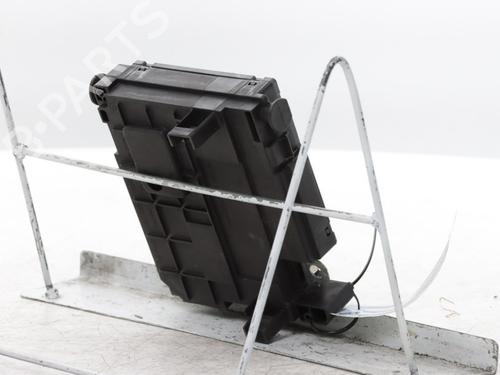 Fuse box PEUGEOT 508 I (8D_) 2.0 HDi Hybrid4 AWC | BP34057972E1 - Image 6
