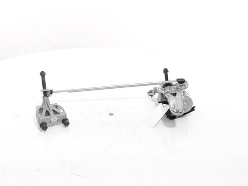 Used Front wipers mechanism PEUGEOT 3008 III (KA_, KB_, KC_) e-210 (KCZKZX) (213 hp) 31960059