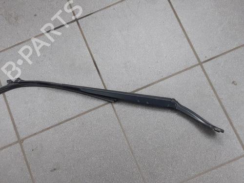 Used Front windshield wiper arm RENAULT SCÉNIC II (JM0/1_) 1.5 dCi (JM0F) (82 hp) 13190411