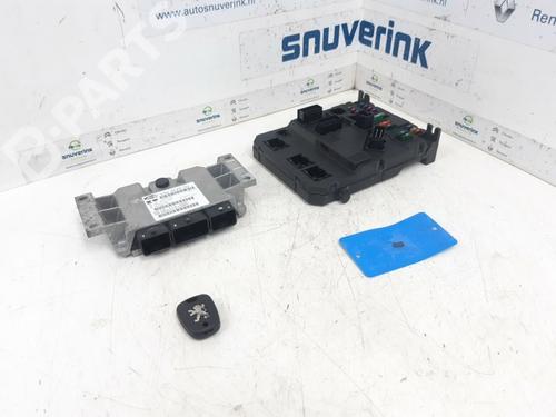 Used Engine control unit (ECU) Engine control unit (ECU) PEUGEOT 206 Hatchback (2A/C) 1.4 16V (88 hp) 10800259 10800259