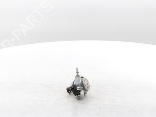 Used Injection pump RENAULT CAPTUR I (J5_, H5_) 1.2 TCe 120 (118 hp) 30757931