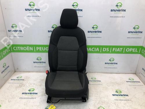left-front-seat-renault-captur-ii-hf_-2020-24159850 main image