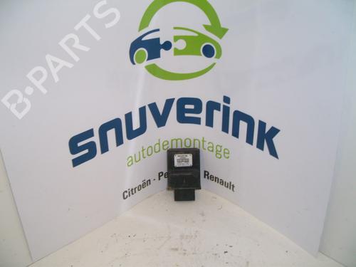 Used Control unit Control unit PEUGEOT 5008 (0U_, 0E_) 1.6 HDi (112 hp) 11208987 11208987
