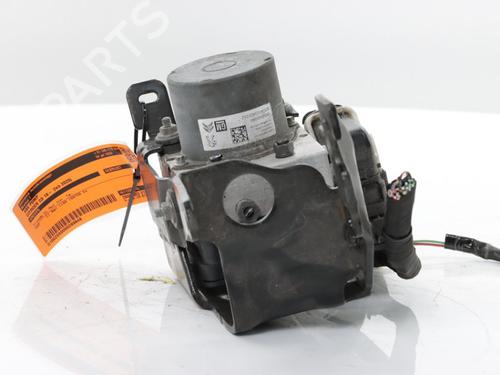 Used ABS pump ABS pump CITROËN C3 III (SX) 1.2 THP 110 (SXHNPS, SXHNZT, SXHNZ6) (110 hp) 38618362 38618362