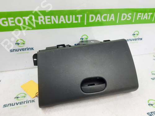 Used Glove box Glove box 18661786 18661786