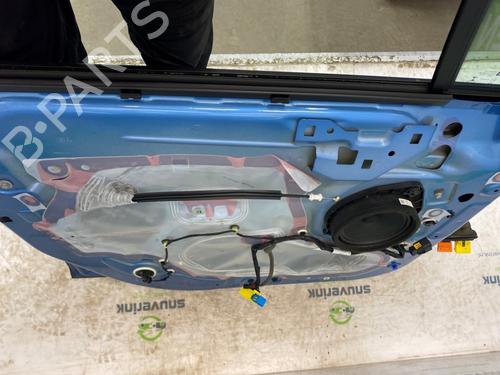 Left front door OPEL CROSSLAND X / CROSSLAND (P17, P2QO) 1.2 (75) | BP23120824C2 