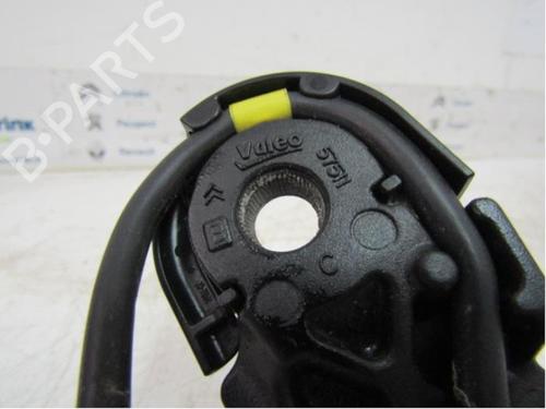 Front windshield wiper arm CITROËN C4 CACTUS 1.2 THP 110 | BP40564879C143 - Image 3