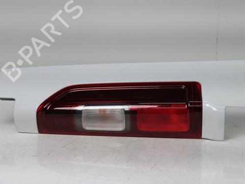 right-taillight-renault-trafic-iii-van-fg_-2014-34563418 main image