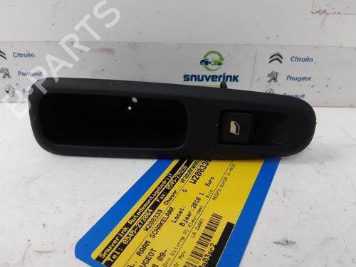 Used Switch PEUGEOT 3008 I MPV (0U_) 1.6 VTi (120 hp) 15555932