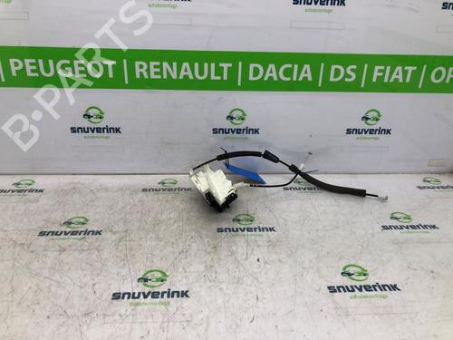 Used Front left lock Front left lock 17027456 17027456