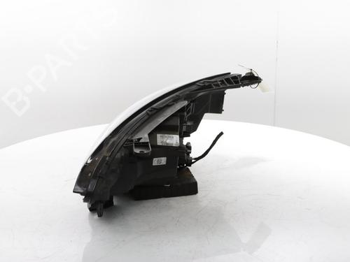 Right headlight RENAULT CLIO V (B7_) 1.0 SCe 65 (B7MG) | BP29640557C29