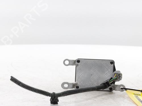 Elektronisk modul RENAULT ARKANA I (LCM_, LDN_) 1.6 E-TECH 145 (LDMU) | BP30758262M83