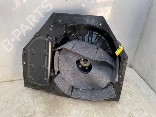 support-renault-megane-iv-grandtour-k9amn_-2016-36089965 main image
