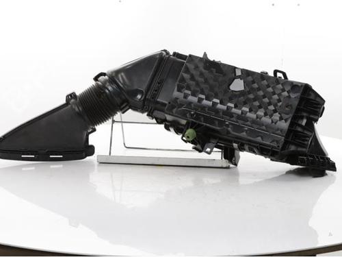 Used Air filter box Air filter box MERCEDES-BENZ C-CLASS T-MODEL (S206) C 300 e (206.254) (313 hp) 40543549 40543549