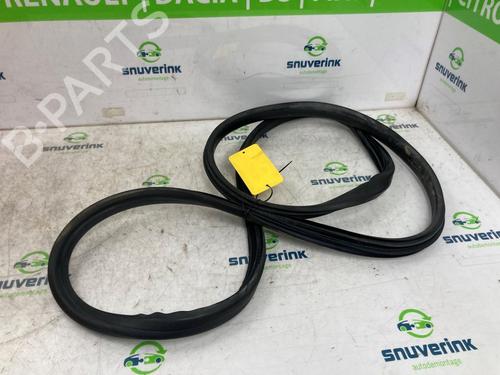 Rubber door seal RENAULT MEGANE III Grandtour (KZ0/1) 1.5 dCi (KZ0C, KZ1A) | BP22393009C142 