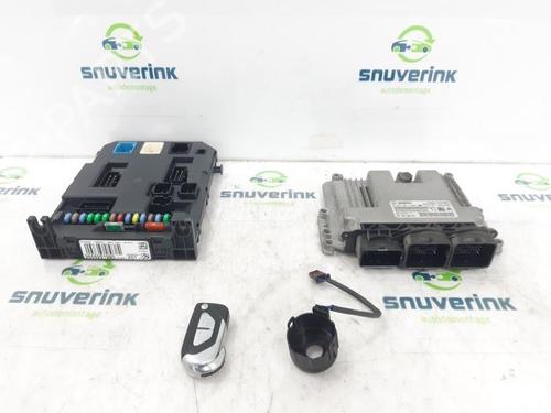 engine-control-unit-ecu-citroen-ds3-sa_-2009-2010-2011-2012-2013-2014-2015-2016-40575650 main image