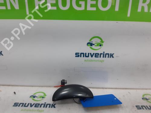 Used Front right exterior door handle PEUGEOT 107 (PM_, PN_) 1.0 (68 hp) 16126067