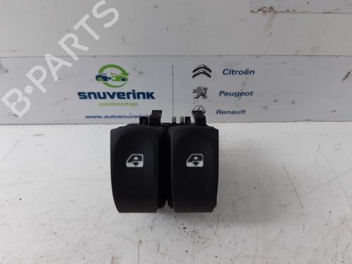 Used Switch RENAULT TWINGO II (CN0_) 1.2 (CN0D) (58 hp) 30866612