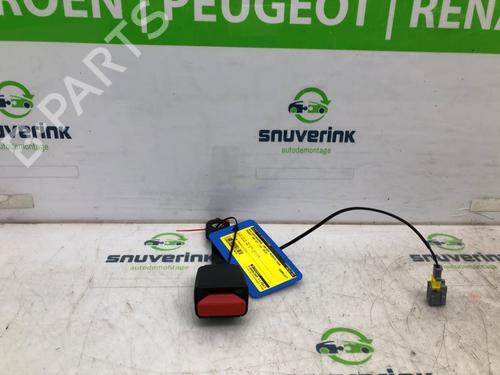Used Seat buckle PEUGEOT 208 I (CA_, CC_) 1.2 VTI 82 (82 hp) 18247416