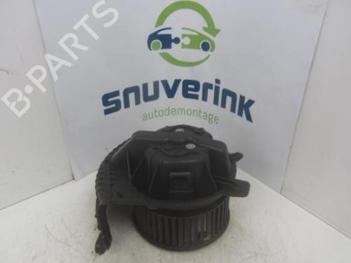 Used Heater blower motor RENAULT SCÉNIC II (JM0/1_) 2.0 dCi (JM1K) (150 hp) 13323429