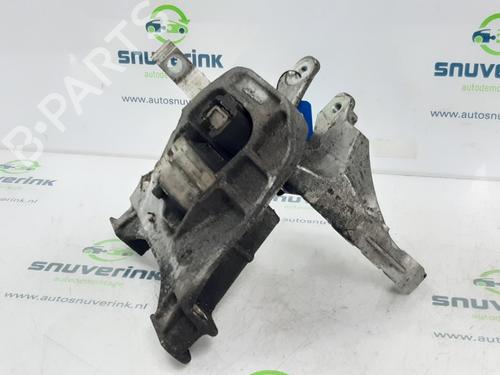 Used Engine mount PEUGEOT EXPERT Van (V_) 2.0 BlueHDi 120 (122 hp) 16364840