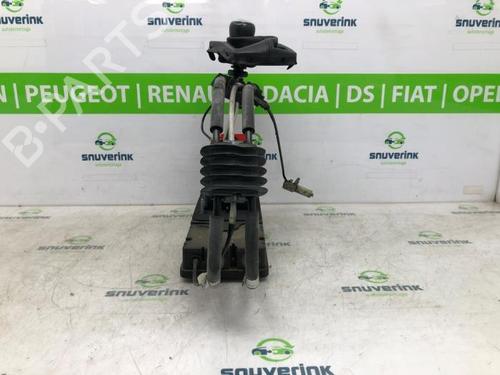 Gear lever CITROËN C4 Picasso II 1.6 HDi / BlueHDi 115 | BP40582153M90 - Image 3