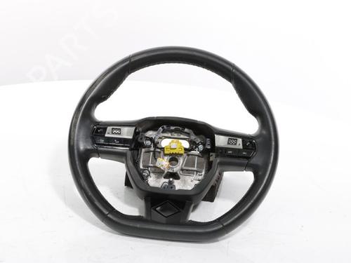 steering-wheel-ds-ds-3-ds-3-crossback-ur_-uc_-uj_-2018-27687992 main image