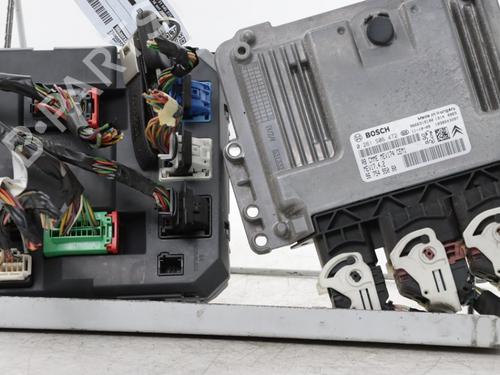 Used Engine control unit (ECU) Engine control unit (ECU) 34423331 34423331