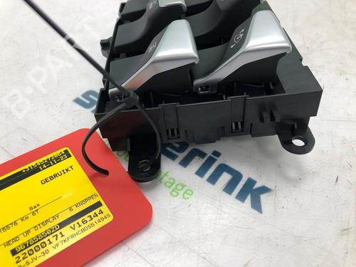 Switch CITROËN DS5 2.0 HDi 200 Hybrid4 All-wheel Drive | BP30185407I30 