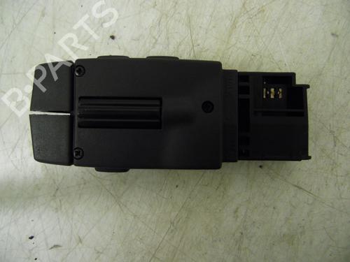 Steering wheel controls RENAULT TWINGO II (CN0_) 1.5 dCi 90 | BP24161989E15 - Image 3